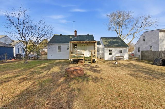 42 Chatham RD, Portsmouth, VA 23702