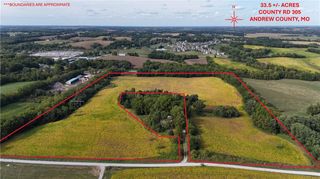 13911 CR 305 Road, St Joseph, MO 64505