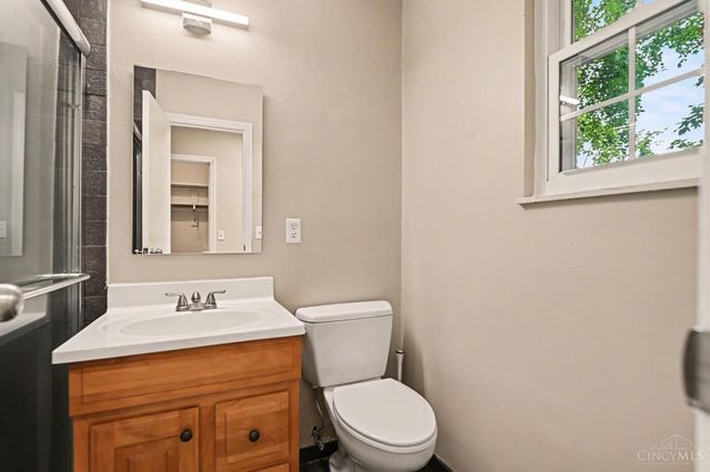 5160 Brasher Avenue, Blue Ash, OH 45242