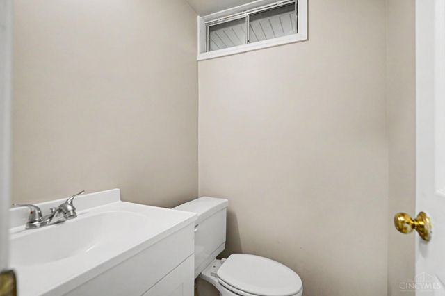 5160 Brasher Avenue, Blue Ash, OH 45242