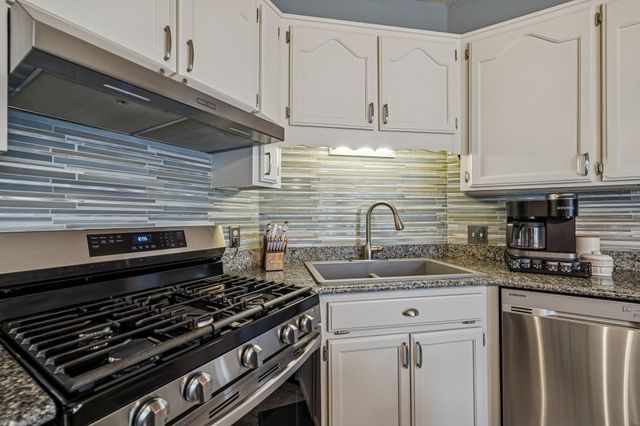 108 Springfield Dr, Smyrna, TN 37167