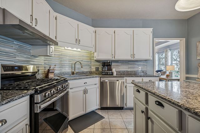 108 Springfield Dr, Smyrna, TN 37167