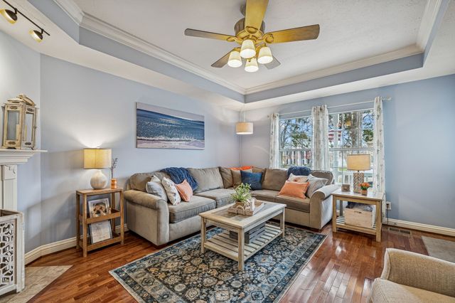 108 Springfield Dr, Smyrna, TN 37167