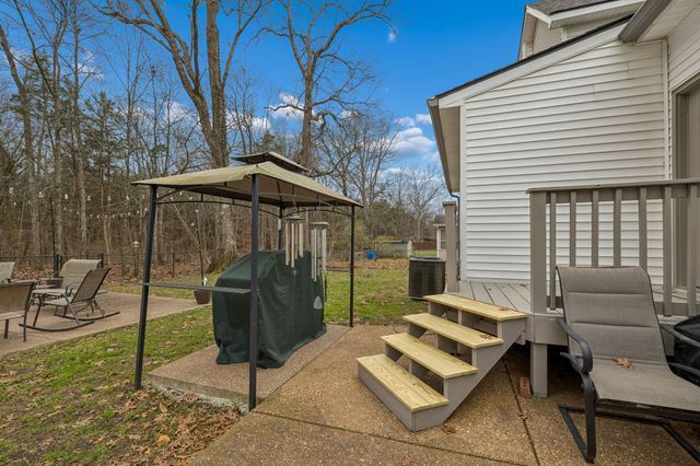 108 Springfield Dr, Smyrna, TN 37167