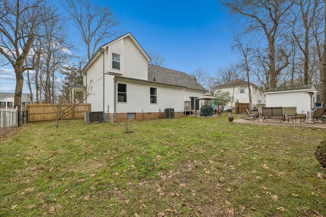 108 Springfield Dr, Smyrna, TN 37167