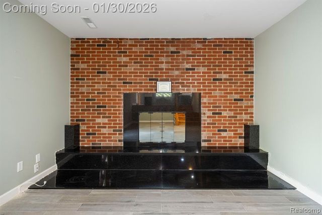 5731 Farmington Road, West Bloomfield, MI 48322