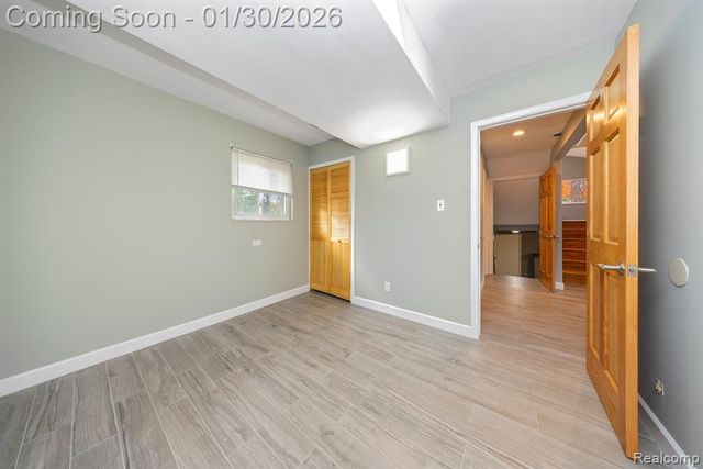 5731 Farmington Road, West Bloomfield, MI 48322