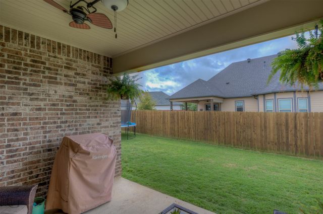 50 High Water Drive, Benton, LA 71006