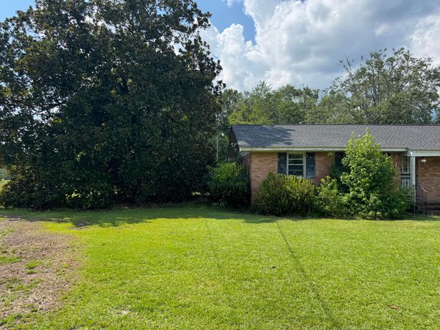 1340 Oswego Highway, Sumter, SC 29153