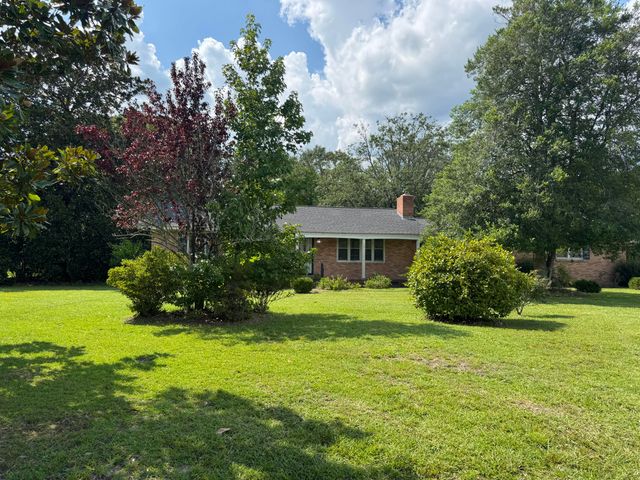 1340 Oswego Highway, Sumter, SC 29153