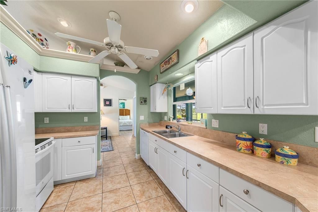 Image 13 of property listing at 2319 Coral Point DR, Cape Coral, FL 33990