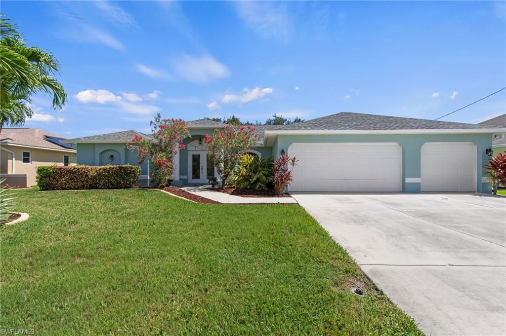 Image 2 of property listing at 2319 Coral Point DR, Cape Coral, FL 33990