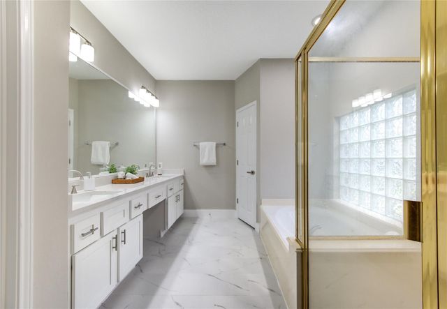 11706 Canyon Breeze Drive, Tomball, TX 77377