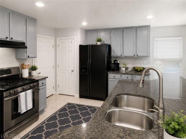125 Copper Pine Avenue, North Las Vegas, NV 89031