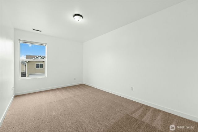 9424 187th Street Ct E, Puyallup, WA 98375