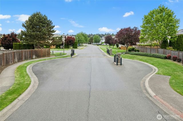 9424 187th Street Ct E, Puyallup, WA 98375