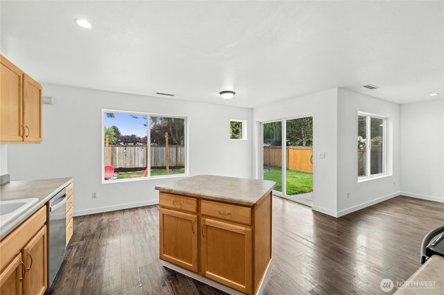 9424 187th Street Ct E, Puyallup, WA 98375