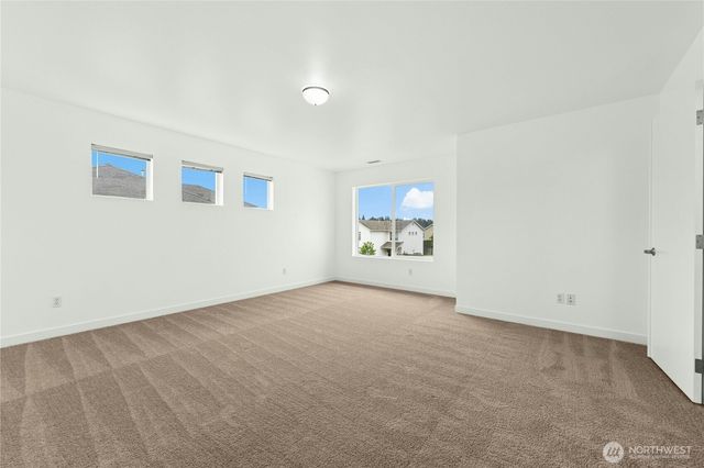 9424 187th Street Ct E, Puyallup, WA 98375