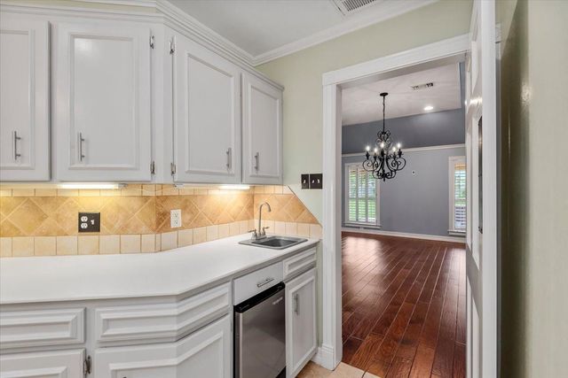 904 Holland Street, Navasota, TX 77868