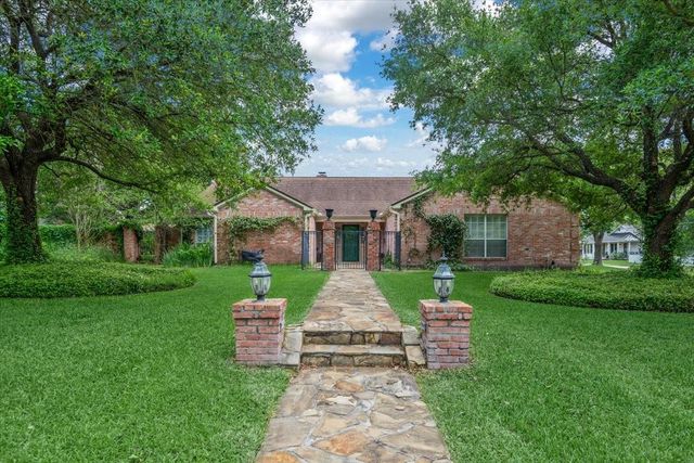 904 Holland Street, Navasota, TX 77868