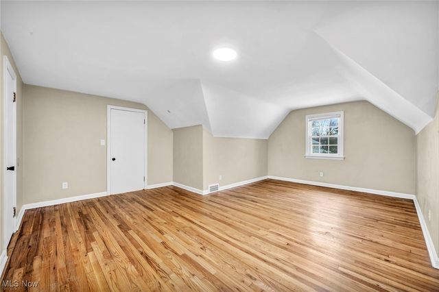 2010 E 221st Street, Euclid, OH 44117