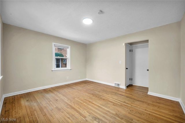 2010 E 221st Street, Euclid, OH 44117