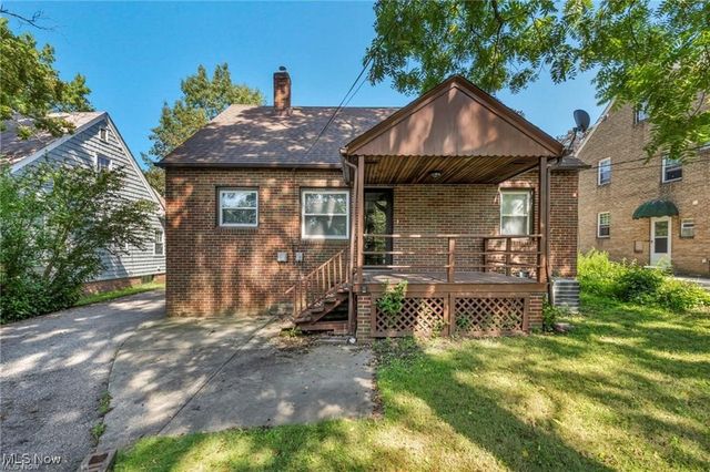 2010 E 221st Street, Euclid, OH 44117