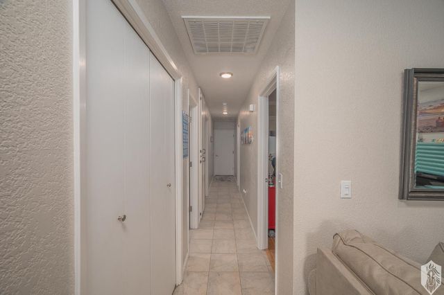 804 Hillswood Ct, Oakdale, CA 95361