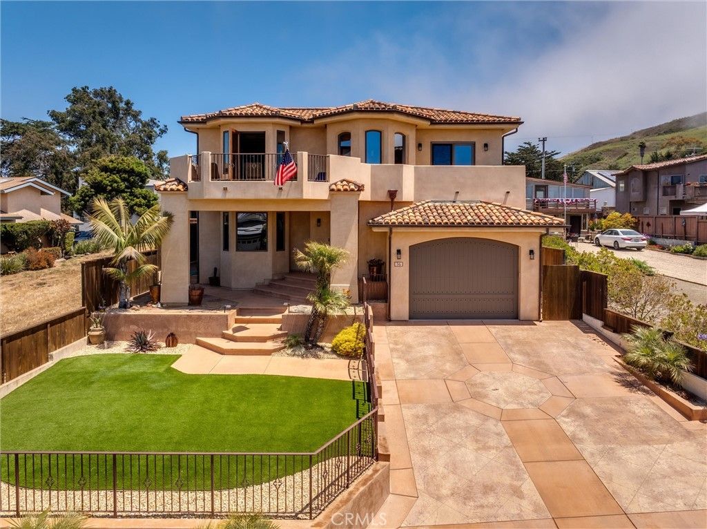 Image 1 of property listing at 36 Ash Avenue, Cayucos, CA 93430