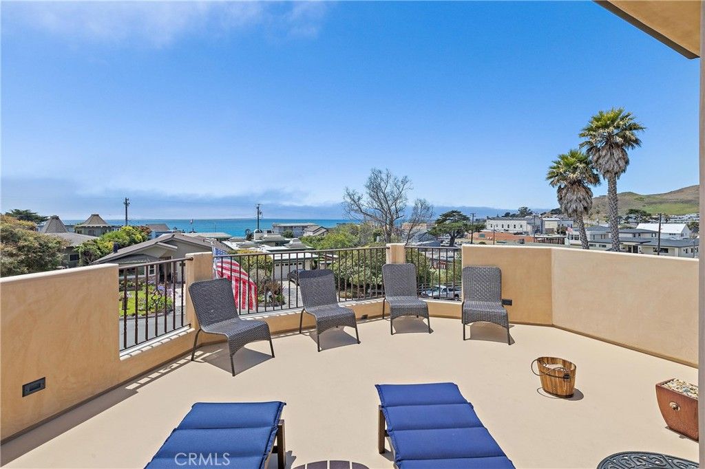 Image 15 of property listing at 36 Ash Avenue, Cayucos, CA 93430