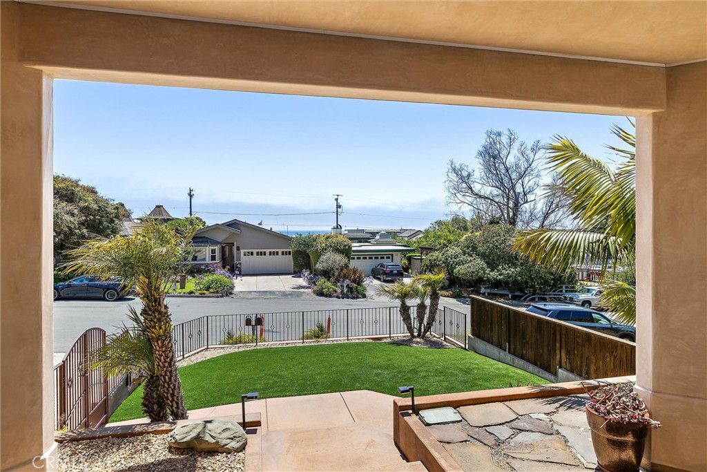 Image 17 of property listing at 36 Ash Avenue, Cayucos, CA 93430