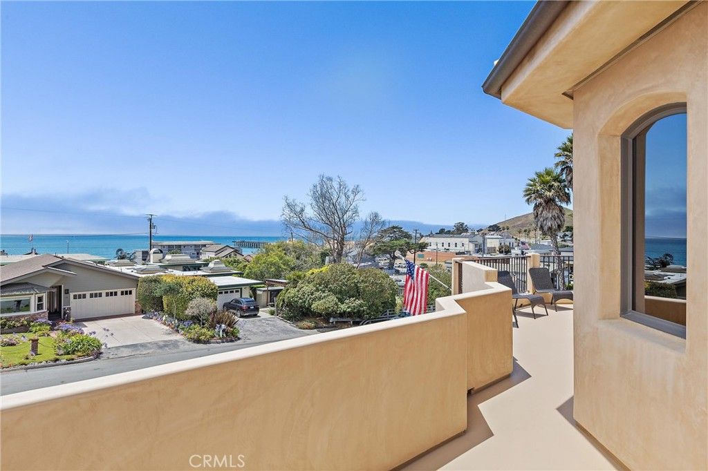 Image 18 of property listing at 36 Ash Avenue, Cayucos, CA 93430