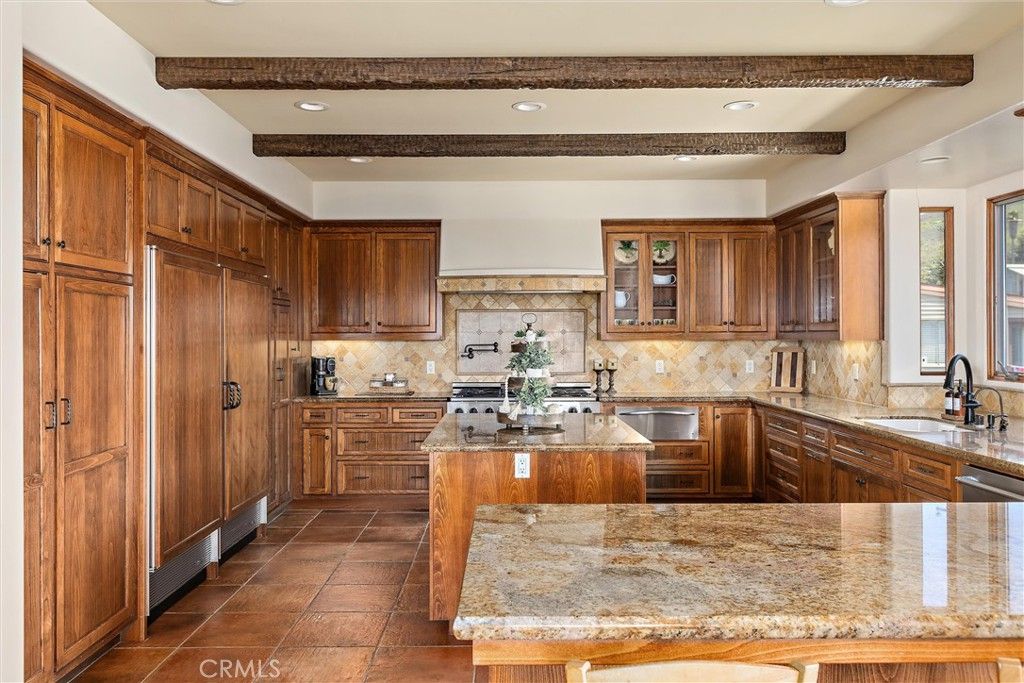 Image 3 of property listing at 36 Ash Avenue, Cayucos, CA 93430