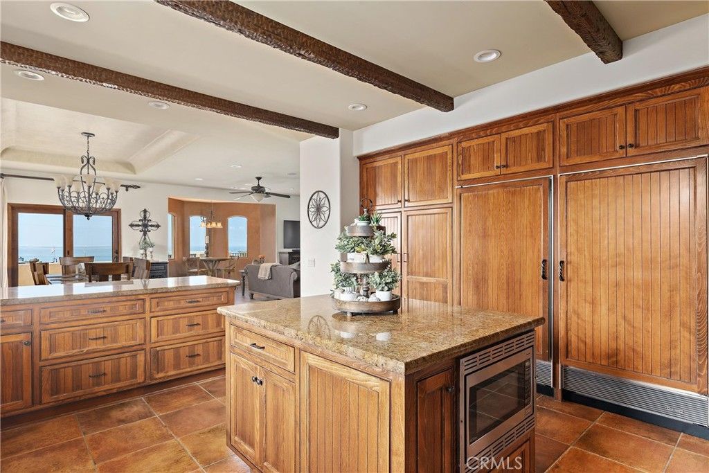 Image 4 of property listing at 36 Ash Avenue, Cayucos, CA 93430