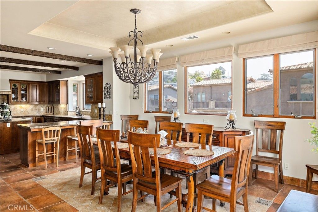 Image 5 of property listing at 36 Ash Avenue, Cayucos, CA 93430