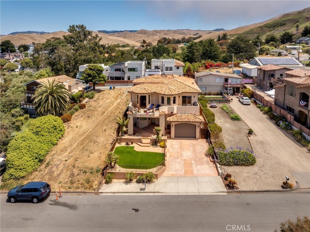 Image 50 of property listing at 36 Ash Avenue, Cayucos, CA 93430