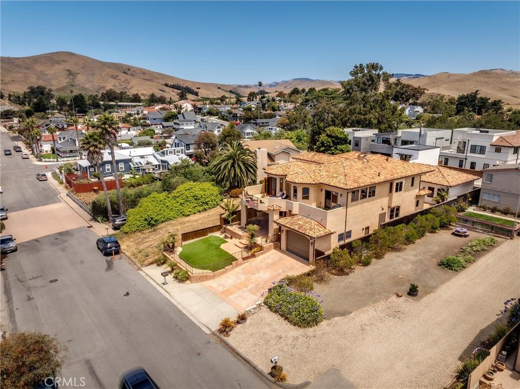 Image 53 of property listing at 36 Ash Avenue, Cayucos, CA 93430