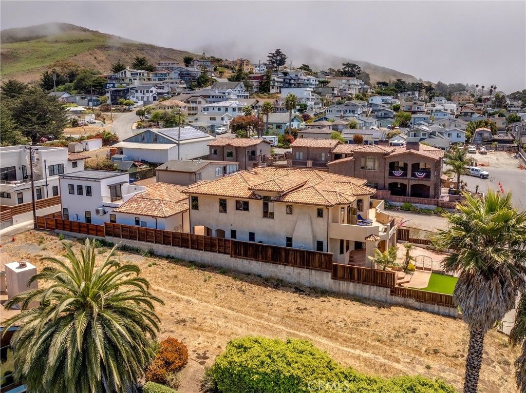 Image 63 of property listing at 36 Ash Avenue, Cayucos, CA 93430