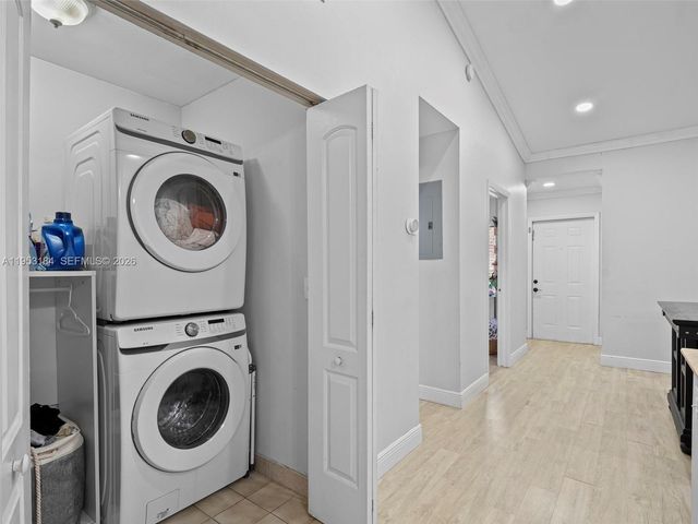 11065 NW 38th Pl 0, Sunrise, FL 33351