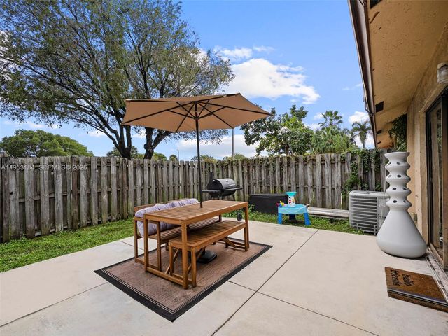 11065 NW 38th Pl 0, Sunrise, FL 33351