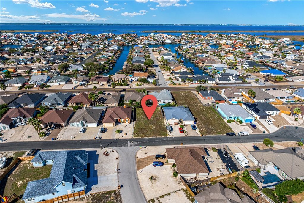 15121 Crossjack St, Corpus Christi, TX 78418 — exterior
