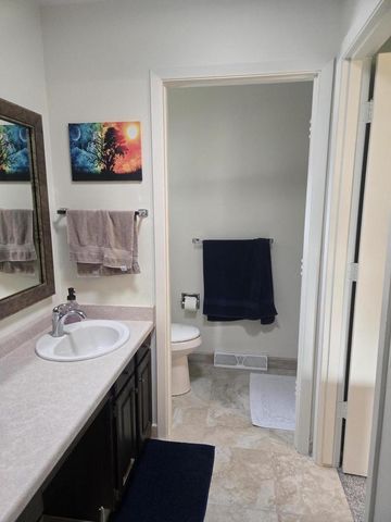 1009 Georgetown TERRACE, Beaver Dam, WI 53916