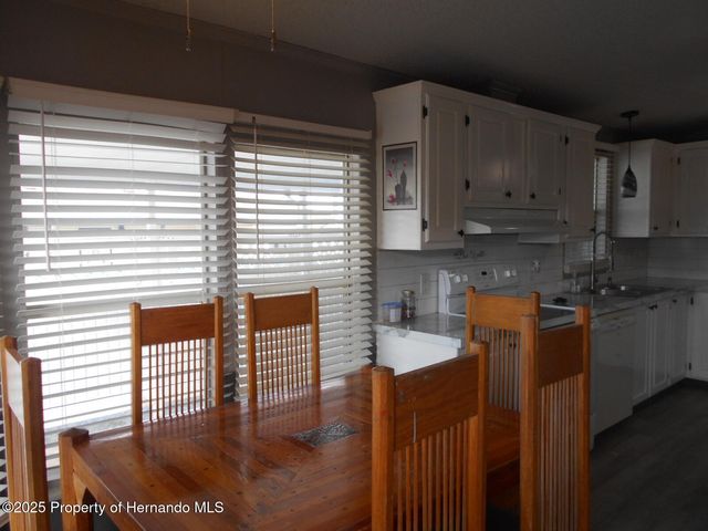 15116 Brookridge Boulevard, Brooksville, FL 34613