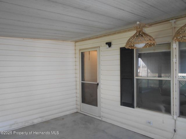 15116 Brookridge Boulevard, Brooksville, FL 34613