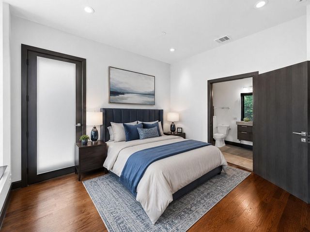 4120 Driscoll Street, Houston, TX 77098