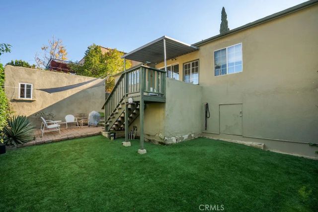 1119 Princeton Drive, Glendale, CA 91205