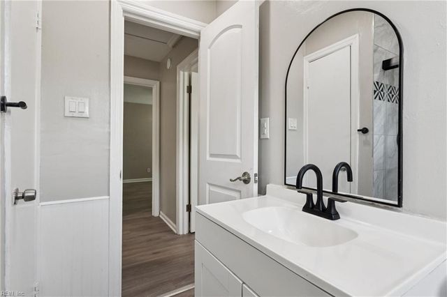 1250 Hampton AVE, Newport News, VA 23607