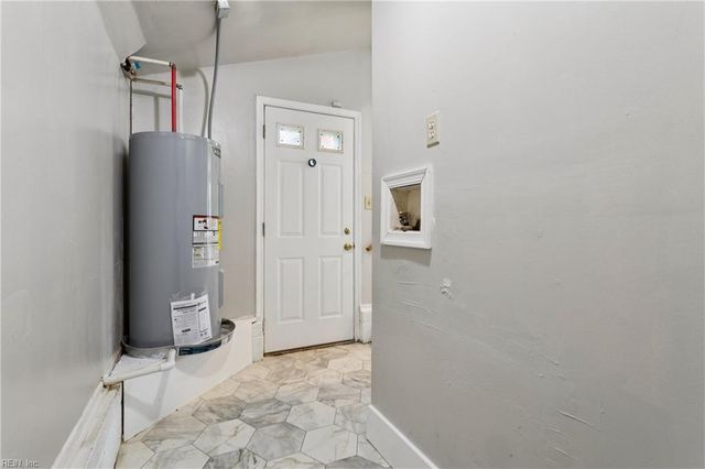 1250 Hampton AVE, Newport News, VA 23607