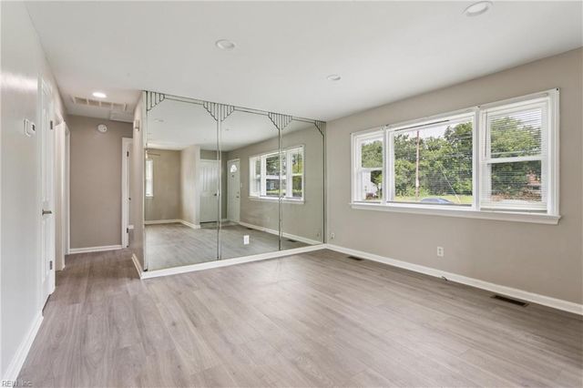 1250 Hampton AVE, Newport News, VA 23607