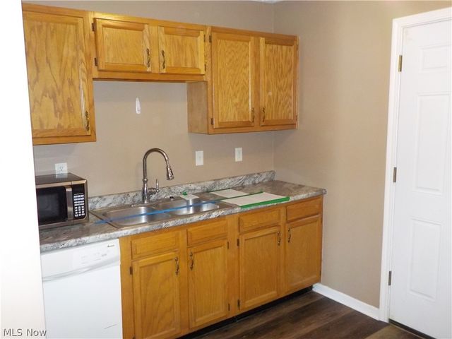 5027 Clifton Avenue, Lorain, OH 44055